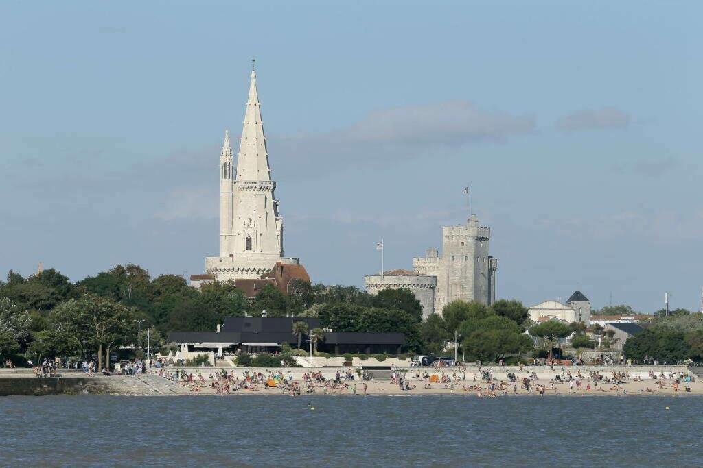 Appartamento Vue Superbe Sur Tour De La Lanterne T2 Avec Terrasse Remparts 2 La Rochelle  Esterno foto