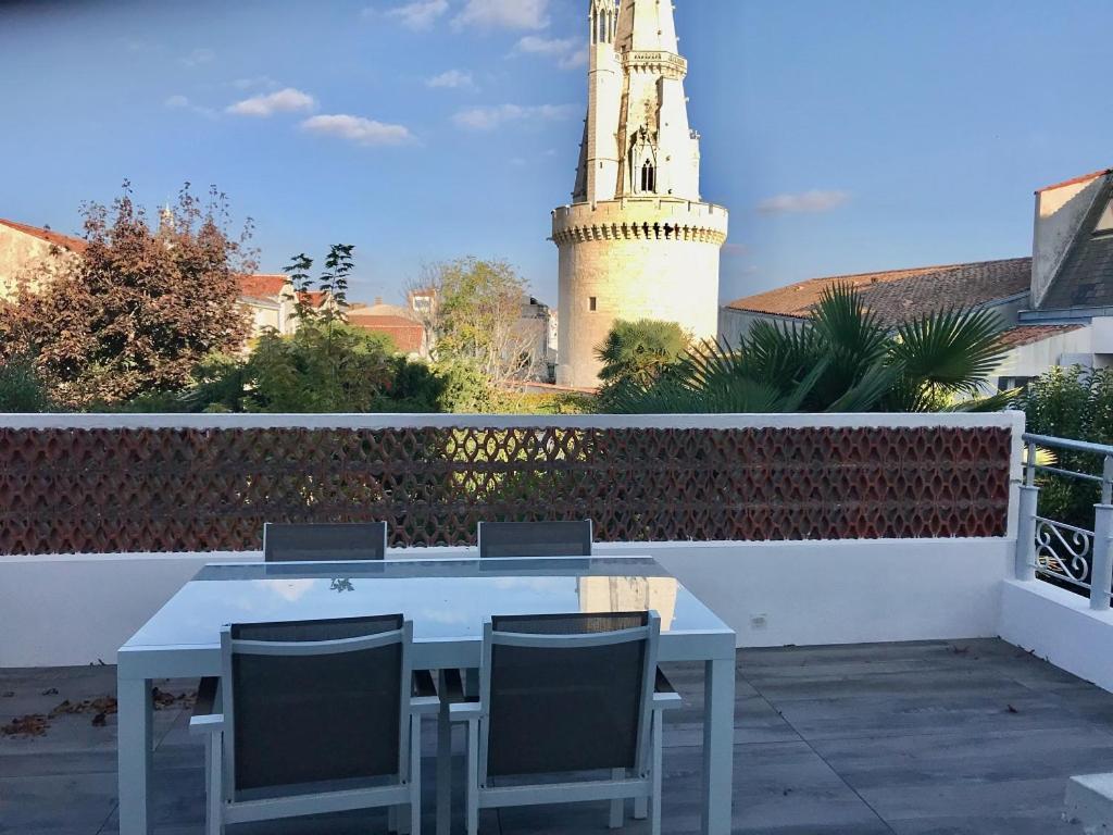 Appartamento Vue Superbe Sur Tour De La Lanterne T2 Avec Terrasse Remparts 2 La Rochelle  Esterno foto